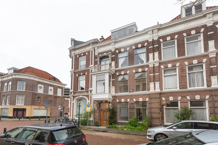Kamer in Den Haag (HUU-870572)