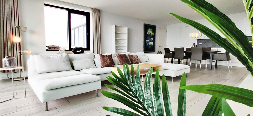 Kamer in Den Haag (HUU-144736)