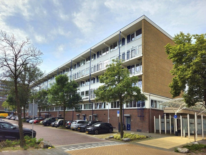 Woonhuis aan de van Tuyll van Serooskerkenstraat in Voorburg