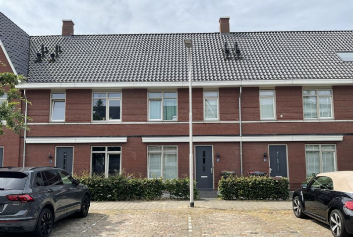 Woonhuis aan de Willy Den Oudenstraat in Tilburg