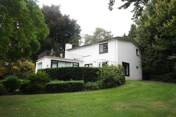 Woonhuis aan de Ross van Lenneplaan in Sittard-Geleen