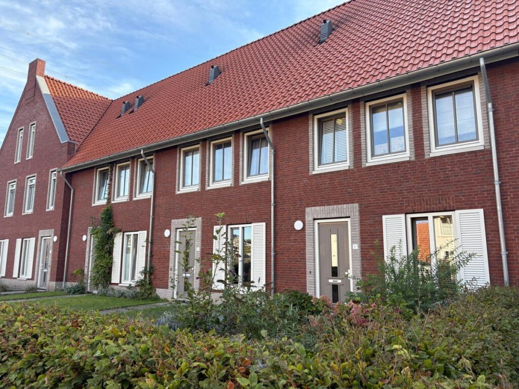 Woonhuis aan de Besselhoeve in Helmond (5708 TE)